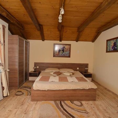 بييلوفار Rooms & Apartment Vinia المظهر الخارجي الصورة