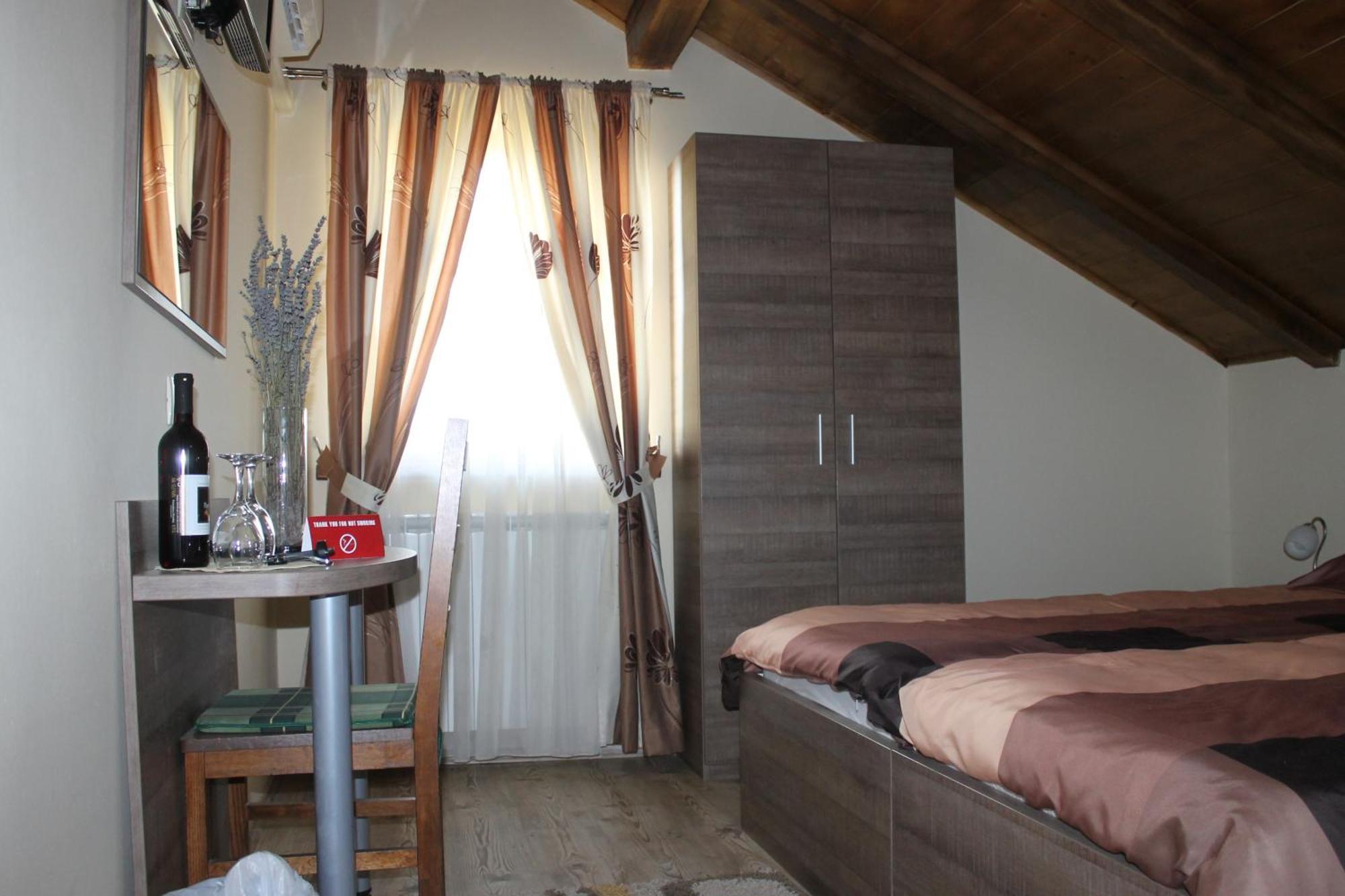 بييلوفار Rooms & Apartment Vinia الغرفة الصورة