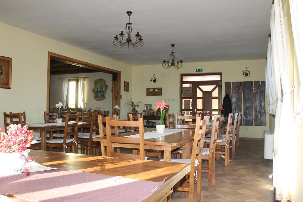 بييلوفار Rooms & Apartment Vinia المظهر الخارجي الصورة