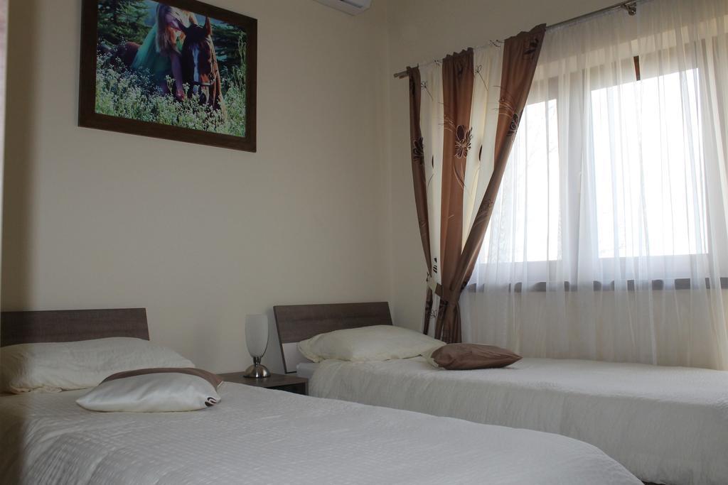 بييلوفار Rooms & Apartment Vinia الغرفة الصورة